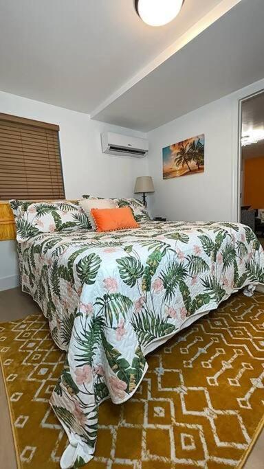 Апартаменты Sleeps 3, Casa Tropical In Майами Экстерьер фото